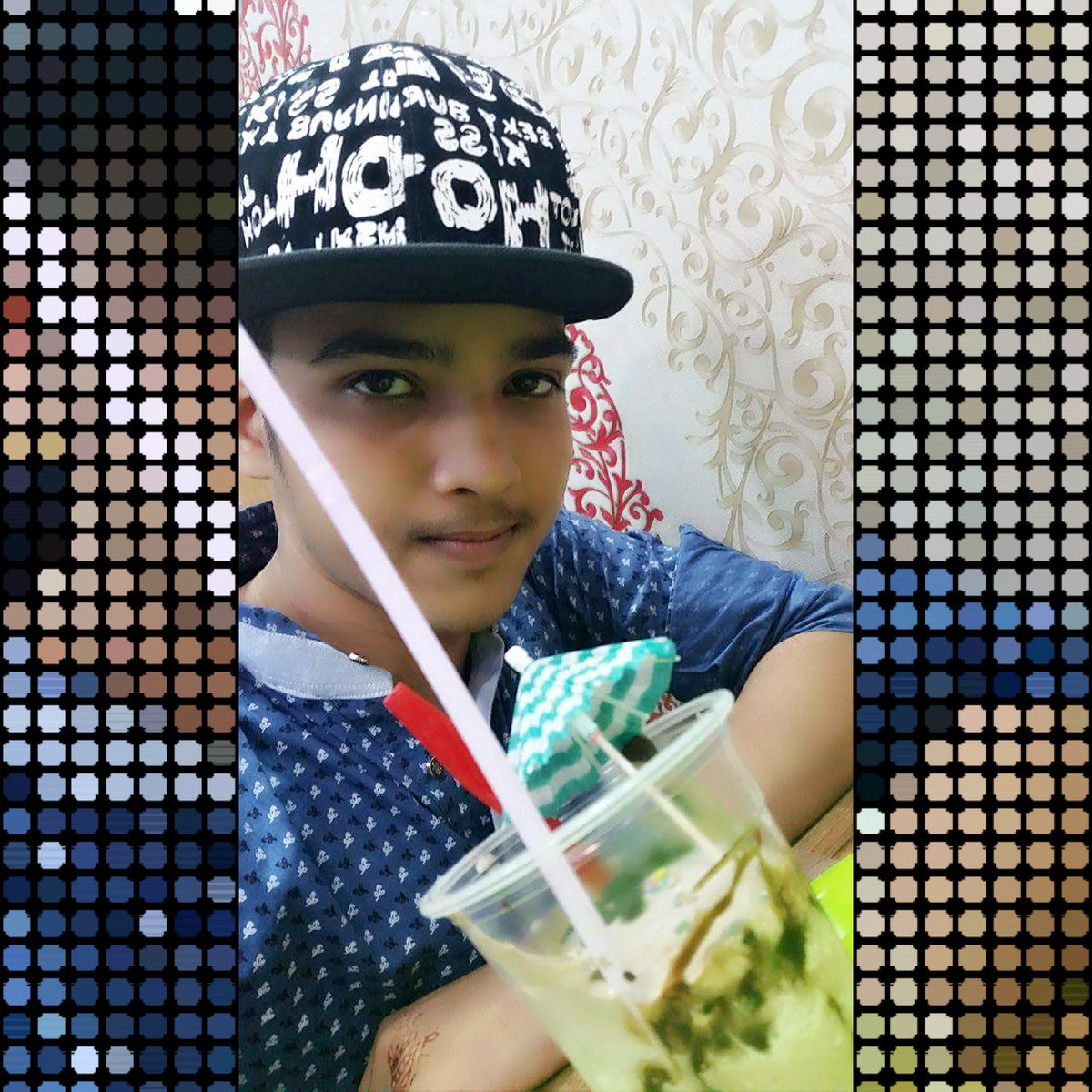 OrnilRohan's tweet photo. #NewProfilePic https://t.co/U3GPwG6xBE