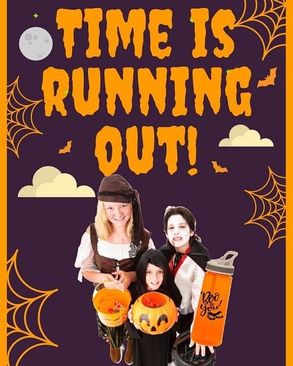 Mouse2YourHouse's tweet photo. Halloween is SCARY CLOSE and there's not much time left to order your Boo To You Water Bottle!  Shipped straight t… https://t.co/sKgJHYcuip https://t.co/n4dMwAMa1X