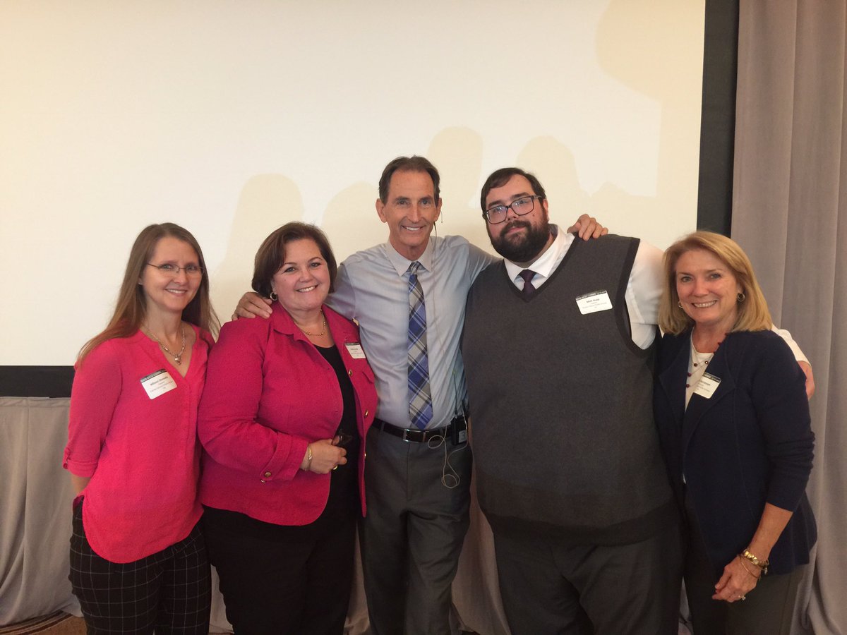 SEESrSIX's tweet photo. Expanding our mindset with Eric Jensen.  "If you're not failing often, clearly your goals are set too low." #seesr3 #fcpsregion3 https://t.co/ytZHSrcFbk