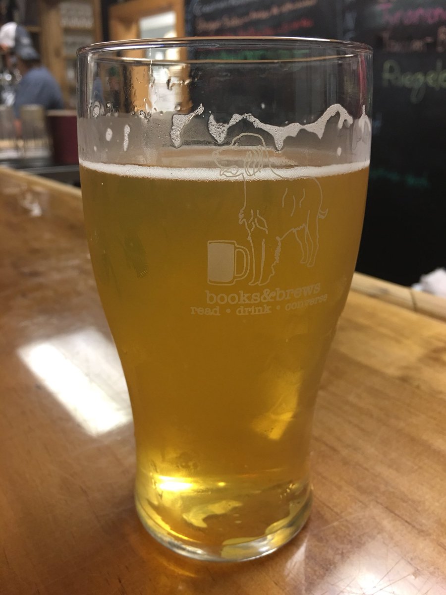 bnbzionsville's tweet photo. We have some great beers of ours on tap, and we also have a great guest tap all the way from Germany. On now is the @Riegele_US Helles https://t.co/Rr8DFbKp6b