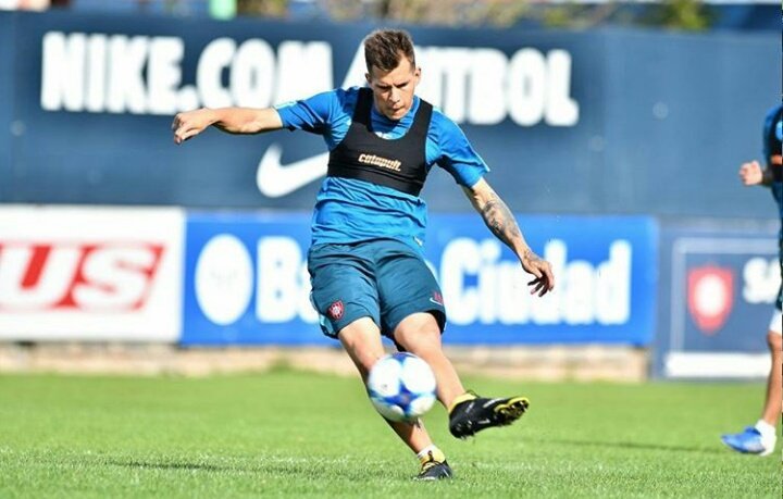 BoedoRepublica's tweet photo. ENTRENAMIENTO || Bajo la atenta mirada del Pampa Biaggio, los jugadores realizan ejercicios de definición. https://t.co/0zRPXZRLxl