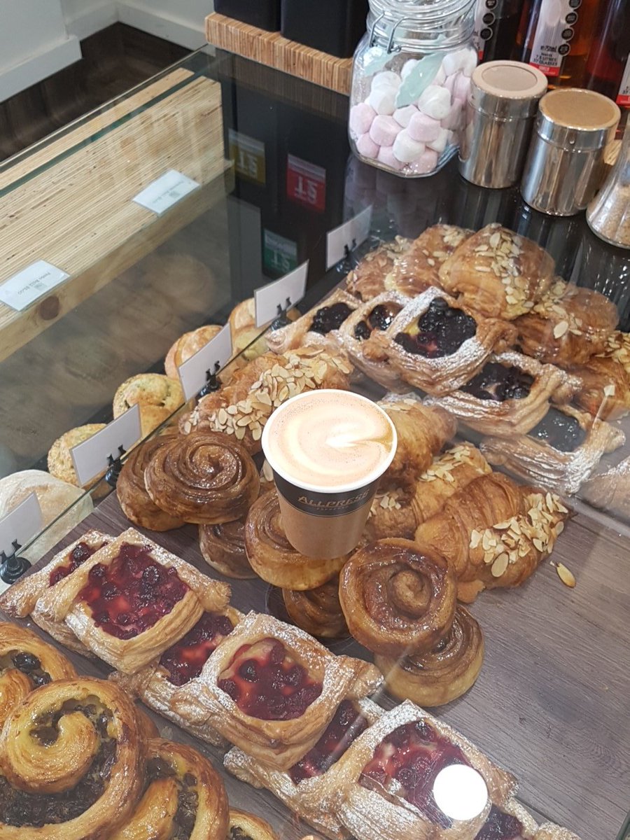 FrenchBakerWgtn's tweet photo. @jacindaardern It's been a tough few weeks for you! Coffee on us at French Baker Waring Taylor St near beehive! Bring team 😍 #coffee4cabinet https://t.co/zFxzgX2gST