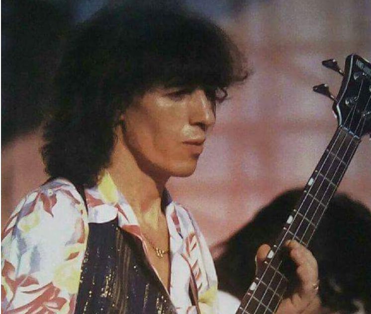 Happy 81st birthday to Bill Wyman of the Rolling Stones! 