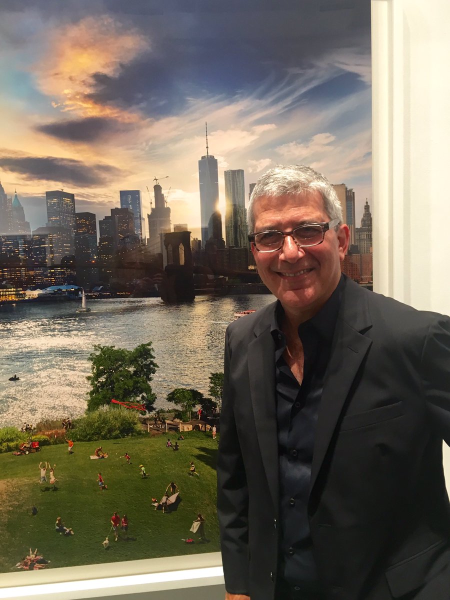 BoothGallery's tweet photo. Stephen Wilkes https://t.co/tKoTDhyR2K via @BoothGallery artnet Brooklyn Bridge https://t.co/3FC5Q9gczm