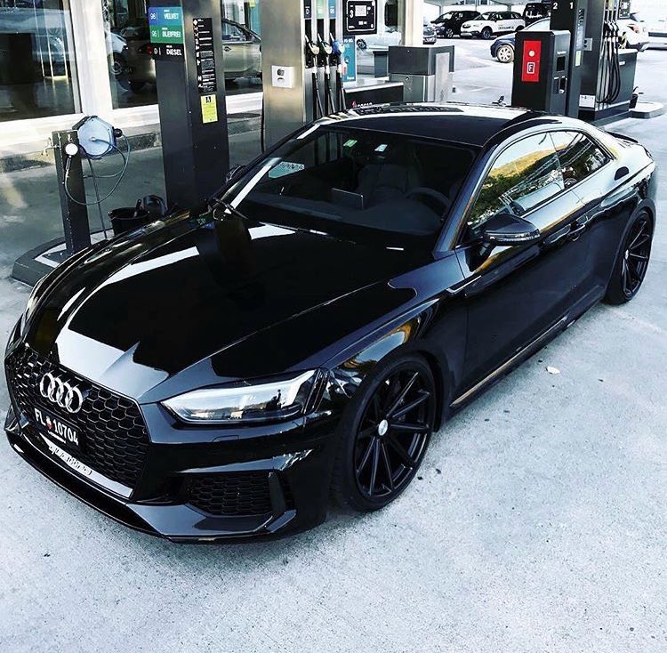 lifegoals's tweet photo. Audi RS5 😎 https://t.co/EUWw5I39P7
