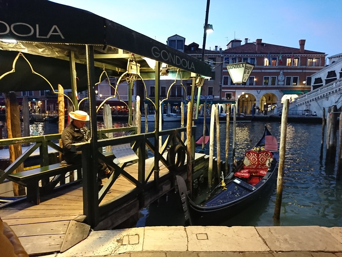 LucieLevel's tweet image. 🎭