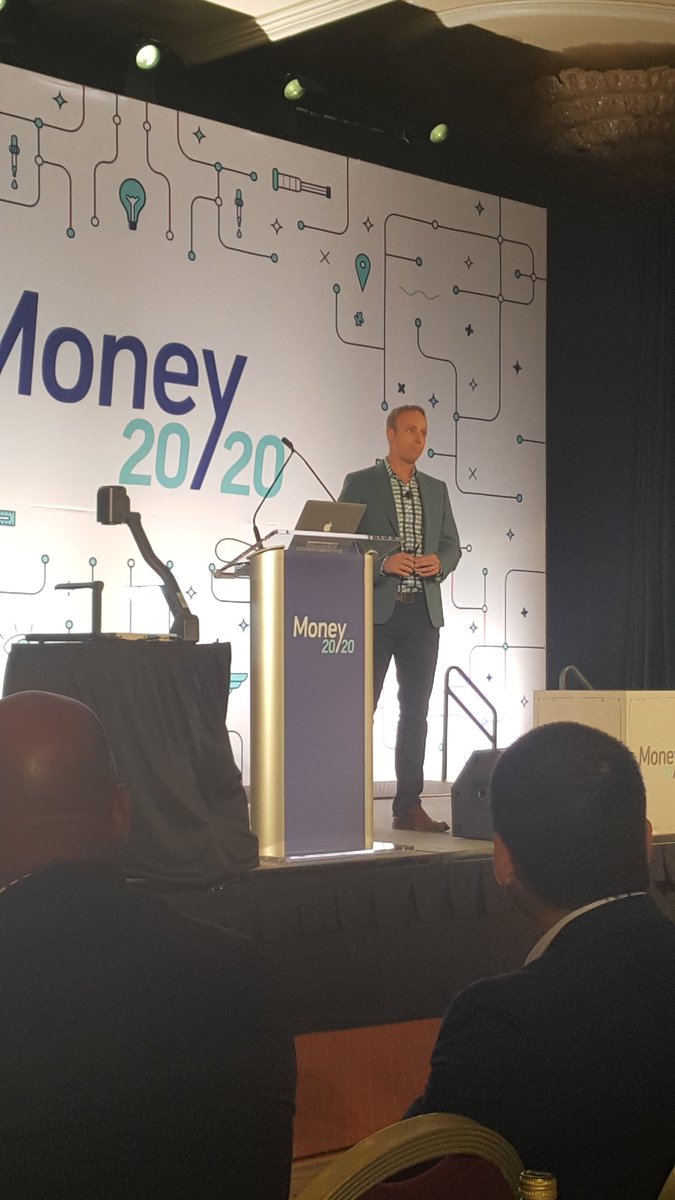 24Notion's tweet photo. Jam packed room for #adobesensei #fintech demo by @jared_lees #Money2020 #adobefsi https://t.co/pAZXL1iFNm