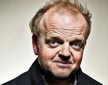imaxreinhardt's tweet photo. Two outsider artists  #LateJunction @BBCRadio3 2nite @lonnieholley #gregbright + #TobyJones in musical conversation Tnx 4 lunchtimez Greg https://t.co/slUOOHJj5u