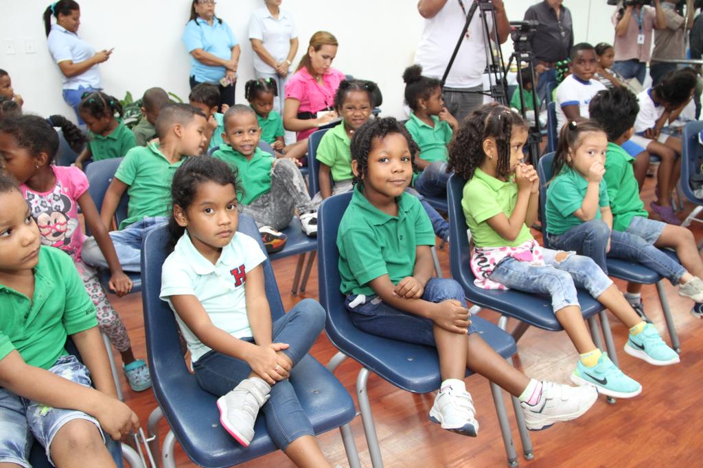 Contribución económica y colaboración para fortalecer acciones preventivas de violencia en niños y jóvenes es el obj. gral. de @minsegpanama