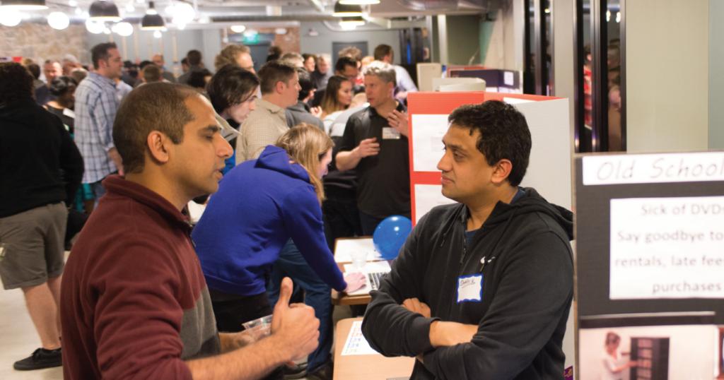 ComcastTechSoln's tweet photo. Happy #LabWeek! Held 3 times a year, Lab Week is an opportunity for @Comcast employees to collaborate, explore technologies, &amp; pursue ideas. https://t.co/CXQOSYfAXQ