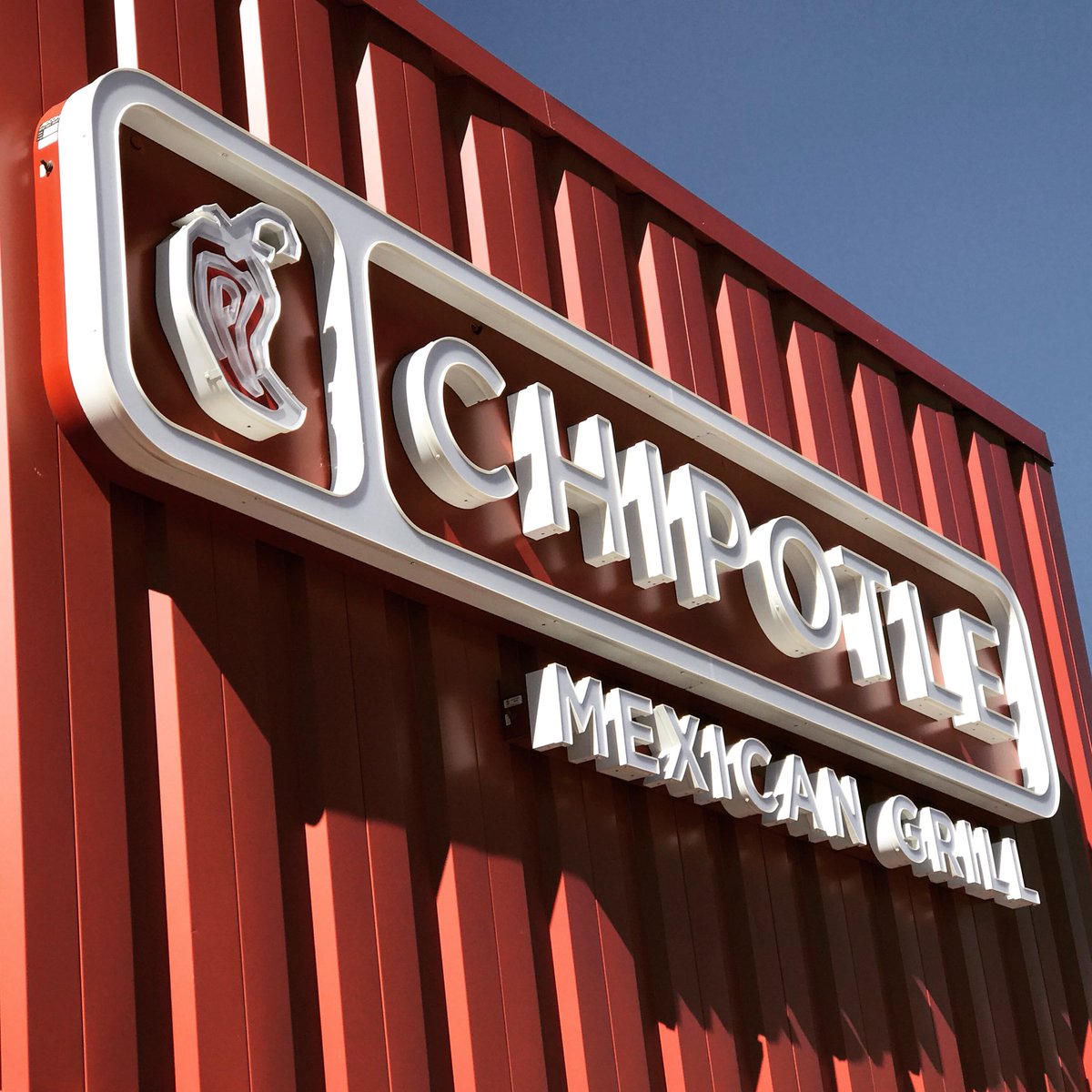 austinrtidwell's tweet photo. Come support @kerryrtidwell &amp; @BBBSA (Big Brothers Big Sisters) today! @ChipotleTweets is donating FIFTY PERCENT OF PROCEEDS. https://t.co/usKqaMC5Y6