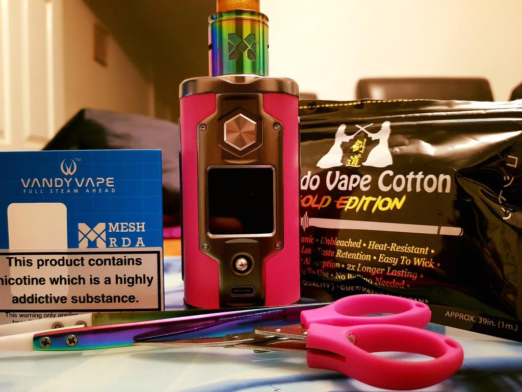 dripdropvapour's tweet photo. Pink & rainbow
#girlswhovape #girlyvape #pinkmod #meshrda #sxmini #DripDropVapour https://t.co/TNU85xWaMz