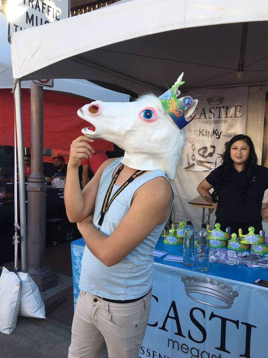 castlemegastore's tweet photo. #phoenix Amazing time at the Rainbow Festival! If you have a picture with our crown share it with hashtag #castlepride https://t.co/IQXduNznP0