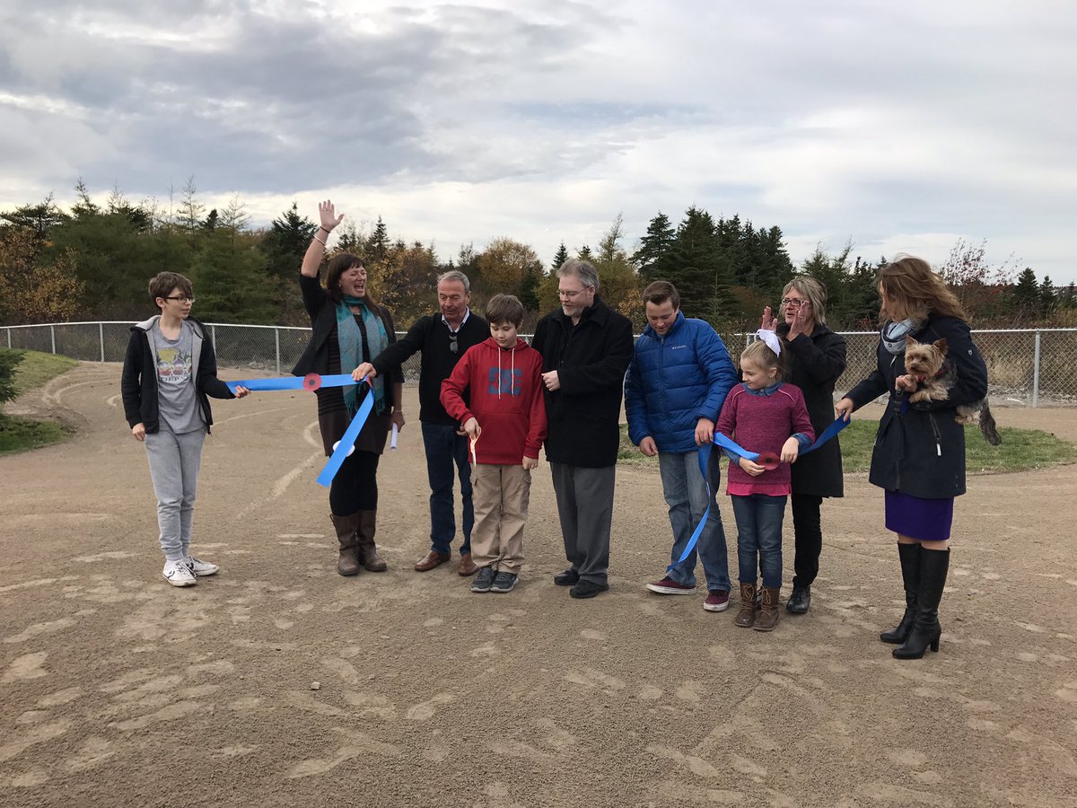 GerriLynnMackey's tweet image. Sable Chief Dog park is officially opened at McNiven Place in Airport Heights. @VOCMNEWS