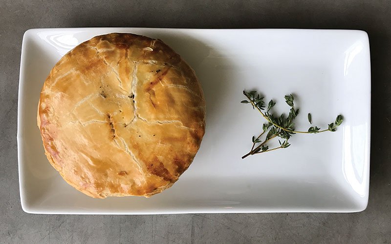 CarsosPastaCo's tweet photo. Stay warm with our Chicken Pot Pie! Now in stock at District Market on Campus Parkway! #comfortFood #allButterCrust #UW https://t.co/A6MtGeRd1u
