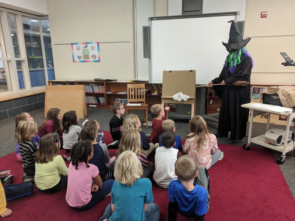 MrsBaltzerWES's tweet photo. Oh how we love Mrs. Carlson's cousin. She brings us so many smiles and laughs! https://t.co/EZtlQ19S9p