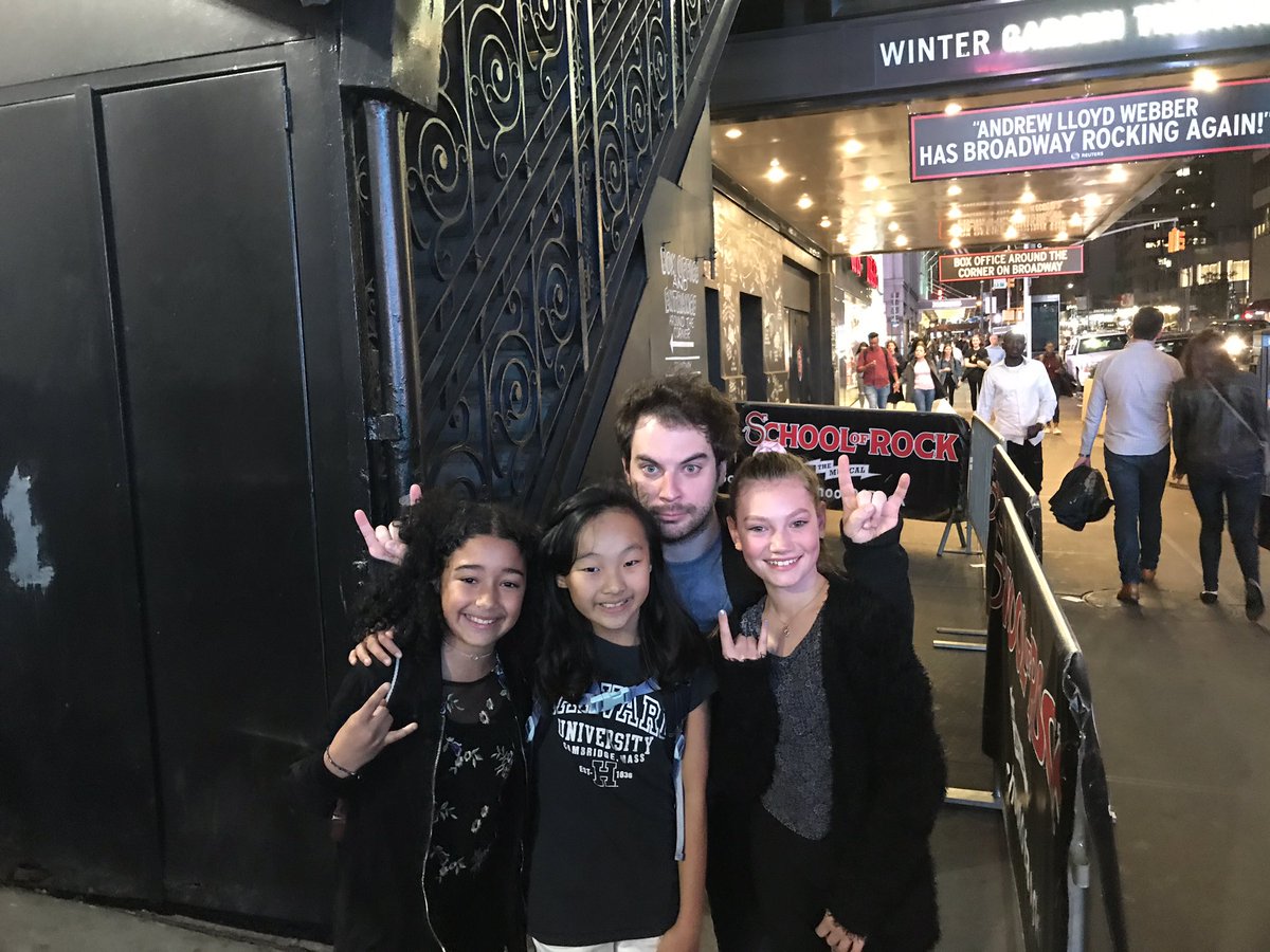 chun_olivia's tweet photo. Thanks for coming #LucySimmonds and #LeahLevman From UK. They played Summer and Marcy on Original Cast of Westend https://t.co/TLRucKGiHD
