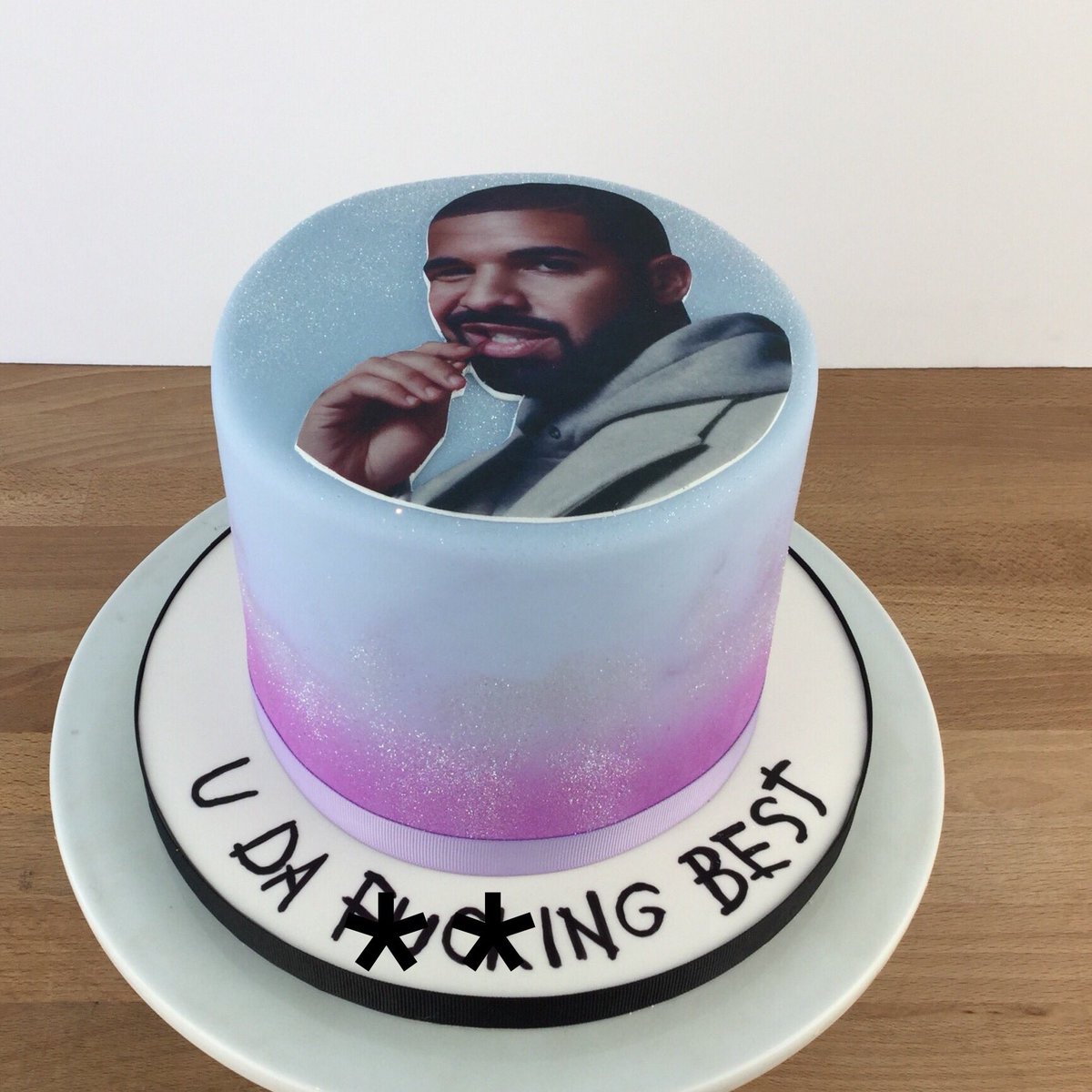 Best Birthday Cakes In Los Angeles Ca / Https Encrypted Tbn0 Gstatic