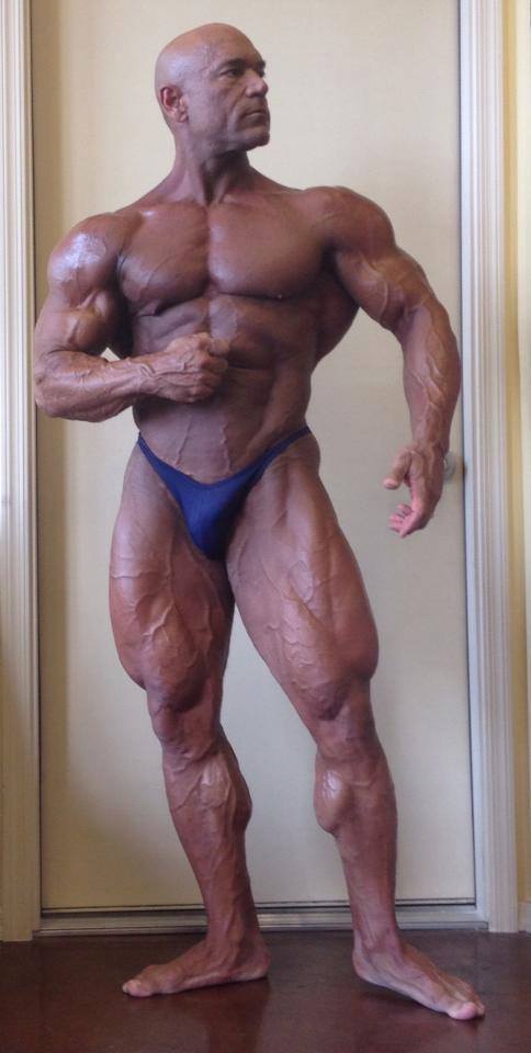 pacocutler's tweet photo. #rustyjeffers #IFBB #professionalbodybuilder #masterBodybuilder 1.76 mts aka #carlhardwick #PlaygirlModel #ColtModel #MuscleNude #NakedBody https://t.co/Bg1UwAJMr1