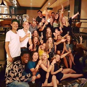 SteakAmsterdam's tweet photo. WE'RE HIRING! Contact ons via info@restaurantblackandblue.nl als jij ons team óf het team van ons pop-up resto Eventjes wil komen versterken https://t.co/jPC1RIGh2b