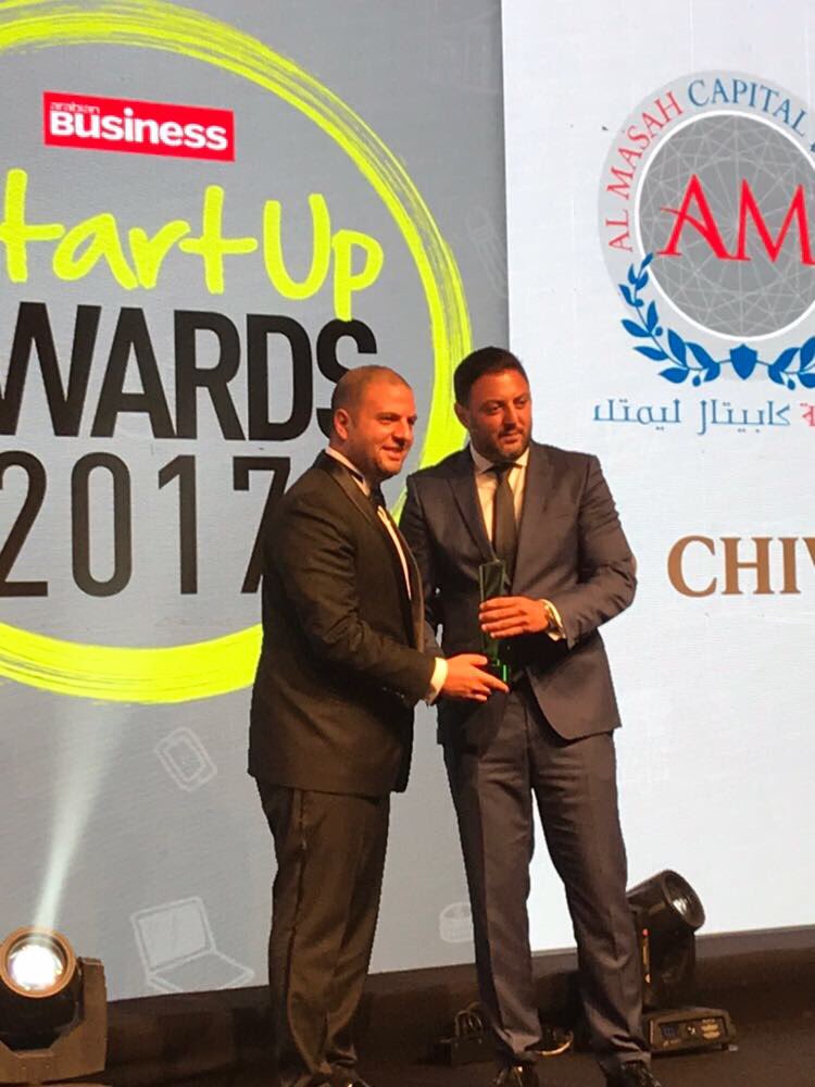 SamerChehab's tweet photo. We did it! Boom! Congrats to the team at @yallacompare for winning the SME of the Year Award at the #ABStartUpAwards! https://t.co/uVtDn2CoNV