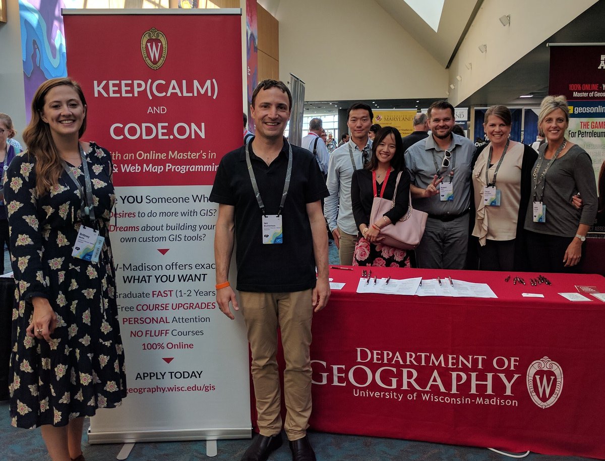 UWMadisonGIS's tweet photo. #GISPP will have a booth at the Esri Wisconsin User Group #EWUG Annual Meeting this Thursday and Friday at Lambeau Field in Green Bay! https://t.co/Gu93Dnfrep
