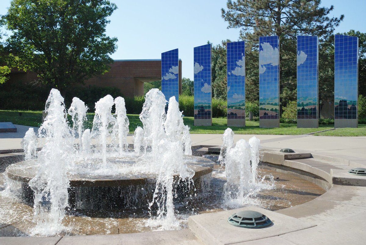 govex_jhu's tweet photo. Guest blogger #EdFoley writes how @CityofOlatheKS sets standards in satisfaction &amp; accntblty. More at our beta site https://t.co/XJpR94CXb0 https://t.co/zupbNEmG1j