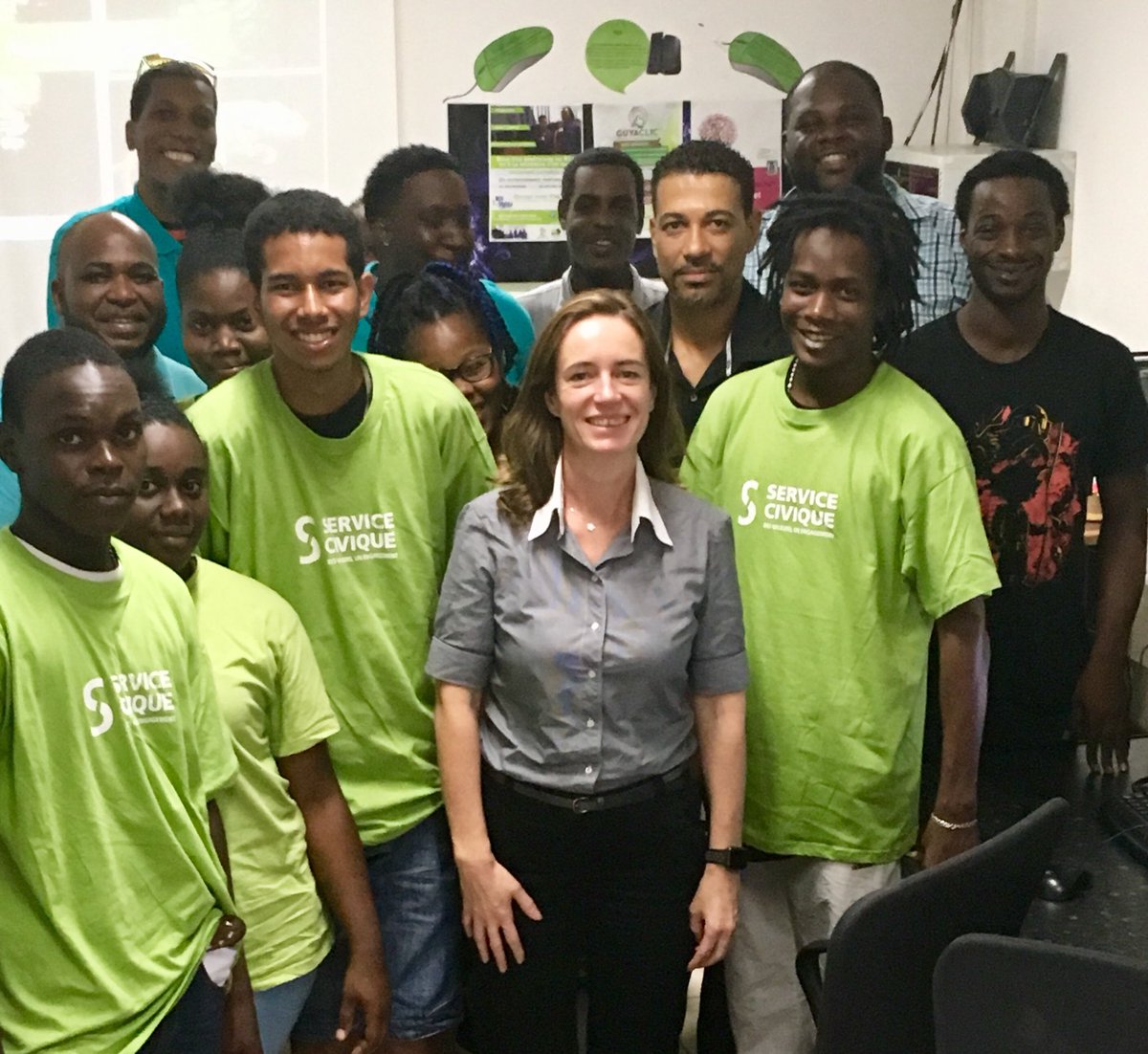 CelineHeyries's tweet photo. Rencontre avec les volontaires en service civique de Rémire-Montjoly @ServiceCivique https://t.co/dQn7ILEusx