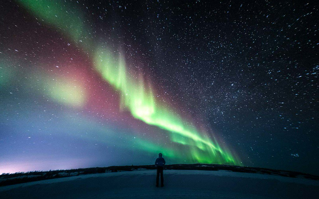 TravelLeisure's tweet photo. The Northern Lights could make a rare U.S. appearance tonight https://t.co/AVZQo5QQb8 https://t.co/ZMb8QuzTqa