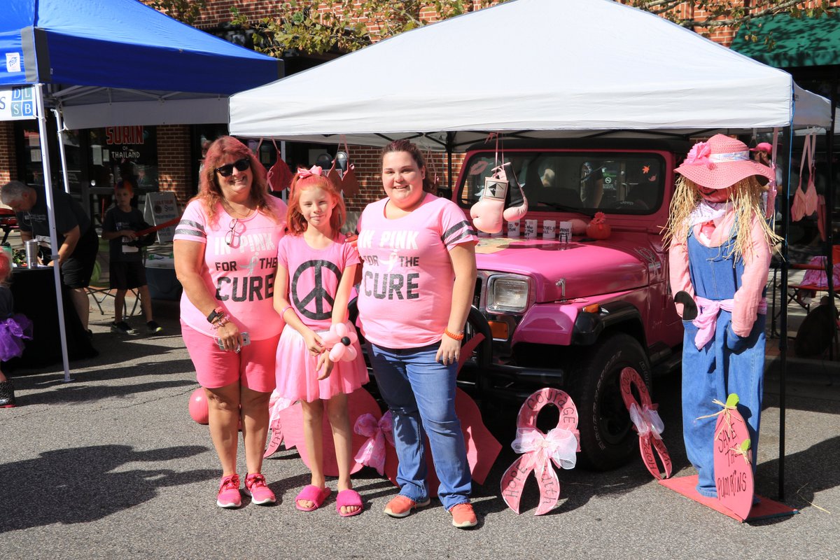 StMarysMed's tweet photo. Congratulations to Jugs and Jeeps for being named Best Tailgate Spot at Colors for a Cure! #c4c2017 https://t.co/FZZd0Oe0dg
