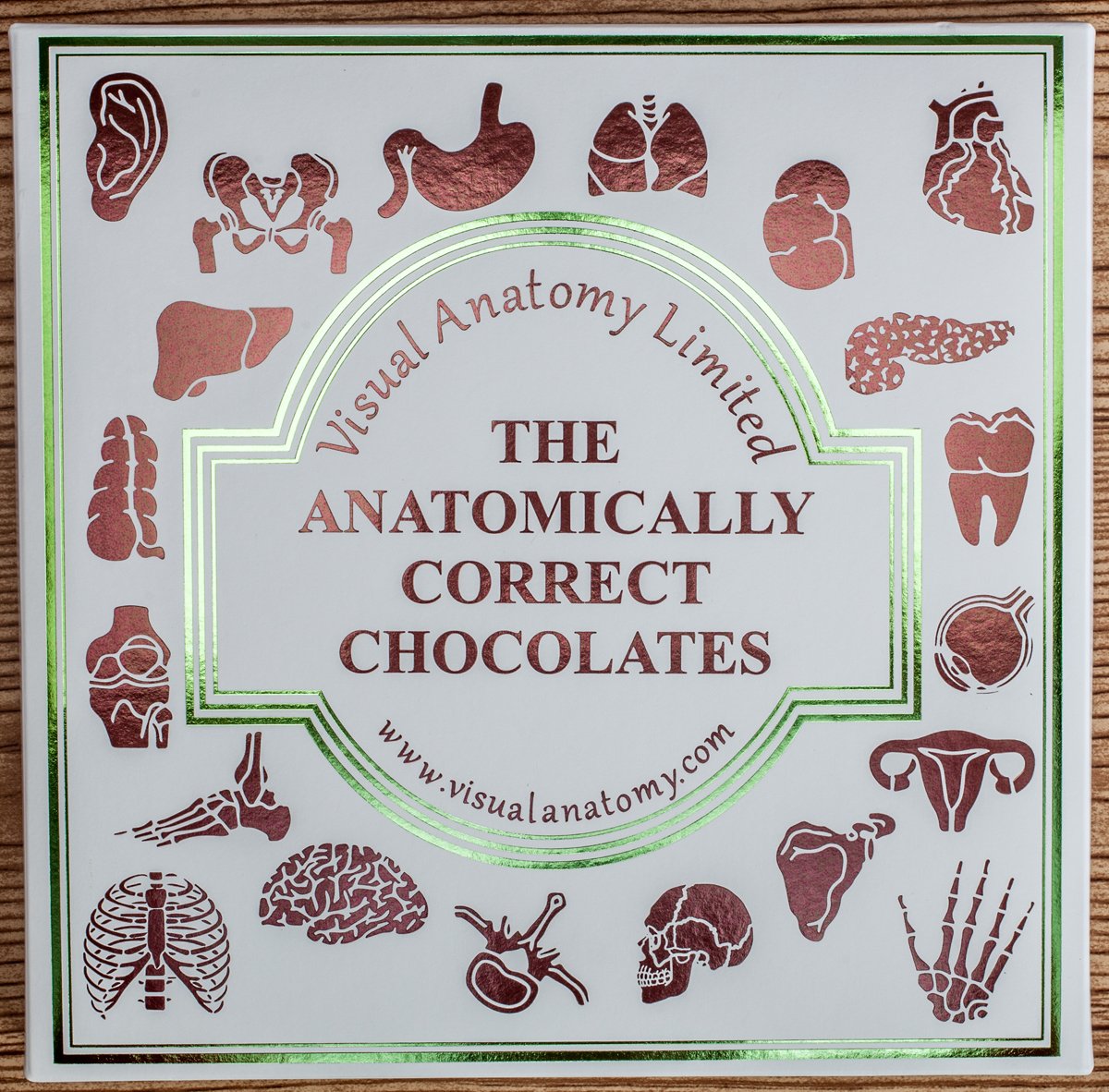 Medillustrates's tweet photo. #Halloween is only a week away 😱
Celebrate than with #anatomically correct #chocolates from @VisualAnatomy
#SciArt
https://t.co/Iu2PYAMUXN https://t.co/9dF5kLrNJT