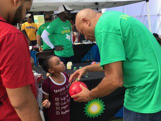 bp_America's tweet photo. We really enjoyed meeting the next generation of scientists and engineers at #Houston @EnergyDayFest! #EnergyDay2017 #STEM https://t.co/dxCiVdbM6q
