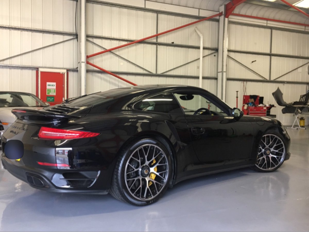 PerformanceDw's tweet photo. Amongst other lovely cars today we have this stunning 991 Turbo S in for a full service and coil pack change #porschewellingborough https://t.co/mPDQehduPE