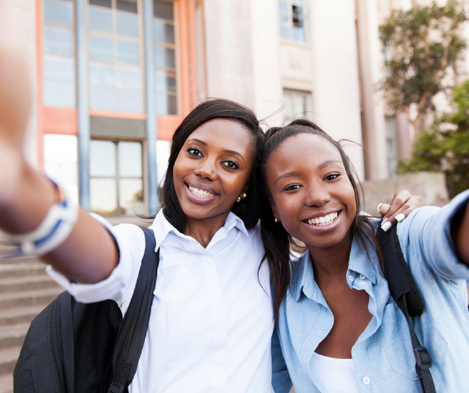 MandlSchool's tweet photo. Make your #college experience even more enjoyable by connecting with your fellow classmates. Tag your bestie! https://t.co/2vPBk9iJbo