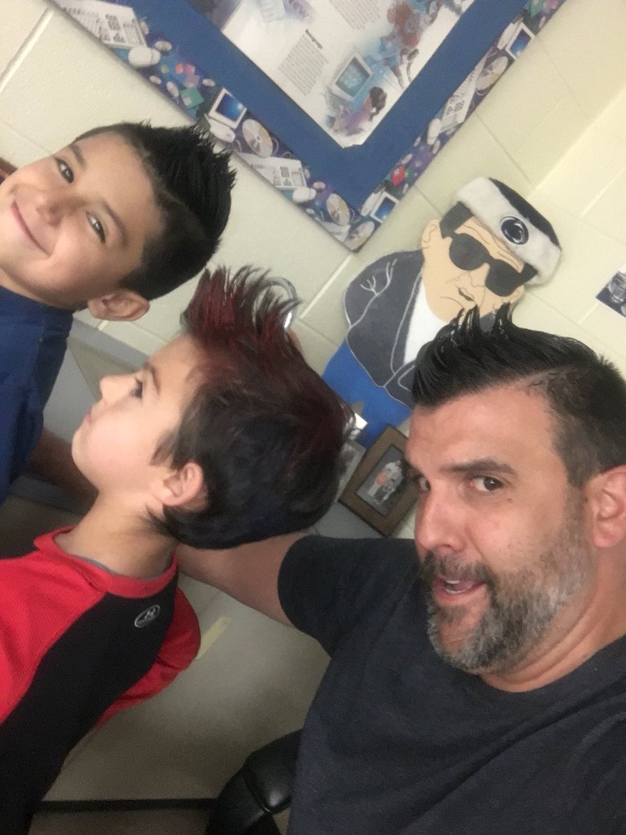 MrPicard_HES's tweet photo. Rocking the mohawks on Crazy Hair Day. #HappyHillendale #HESSpiritWeek https://t.co/5xVBJRvBDH
