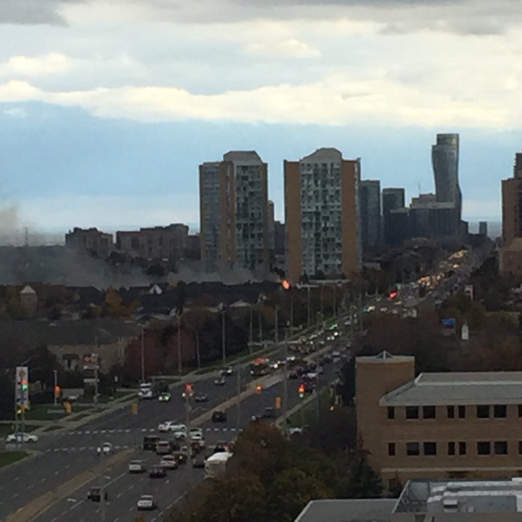 Kat_walk1's tweet photo. @CP24 It’s burning again https://t.co/z88a44zfNQ
