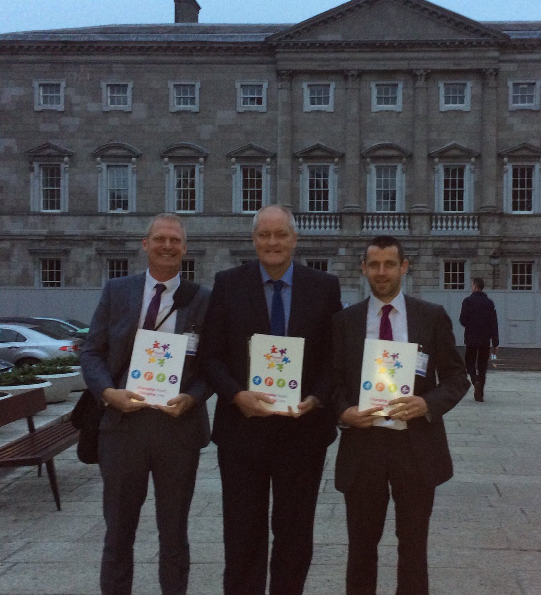 healthy_kidz1's tweet photo. Very well received today in Leinster House. Looking forward to tackling the obesity and inactivity levels in Ireland. https://t.co/egIKjONDTf