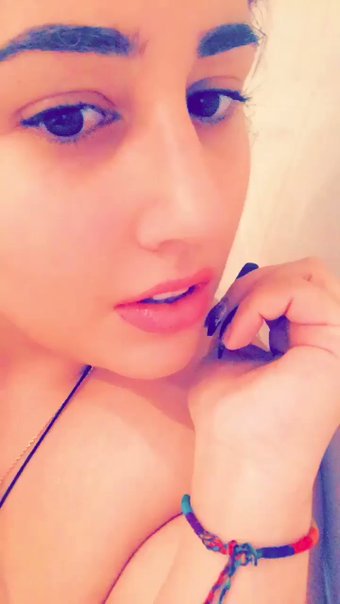 BetaPromo's tweet image. It's horrible being a Loser but it feels much better when you are in total submissive state for @missxfindomx and giving her all your money.