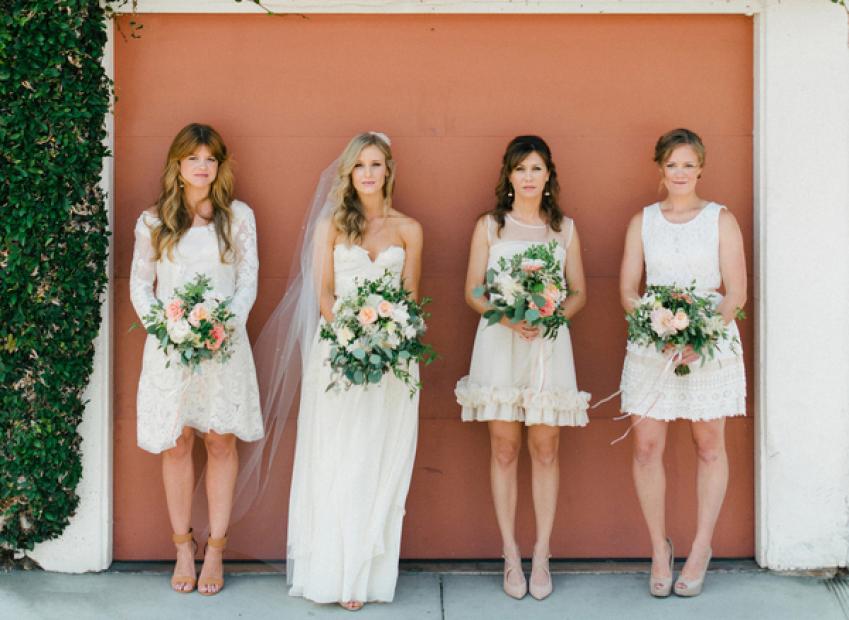 LatestWedding's tweet photo. 12 Reasons Why White Bridesmaid Dresses Are an Awesome Idea - 
https://t.co/Of1171cUfa #weddings https://t.co/H1HPHNNHNP