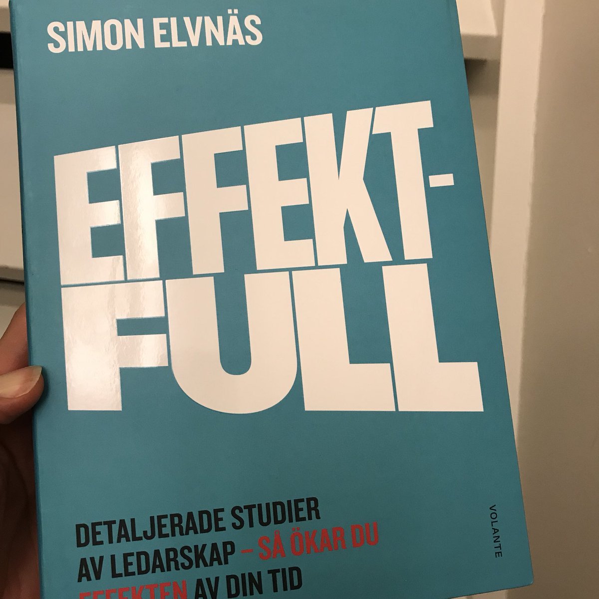 MariaSthl1's tweet photo. Spännande bok att läsa! Om ledarskap och hur du ökar effekten av din tid. #effektfull https://t.co/gkv0ts9yxx