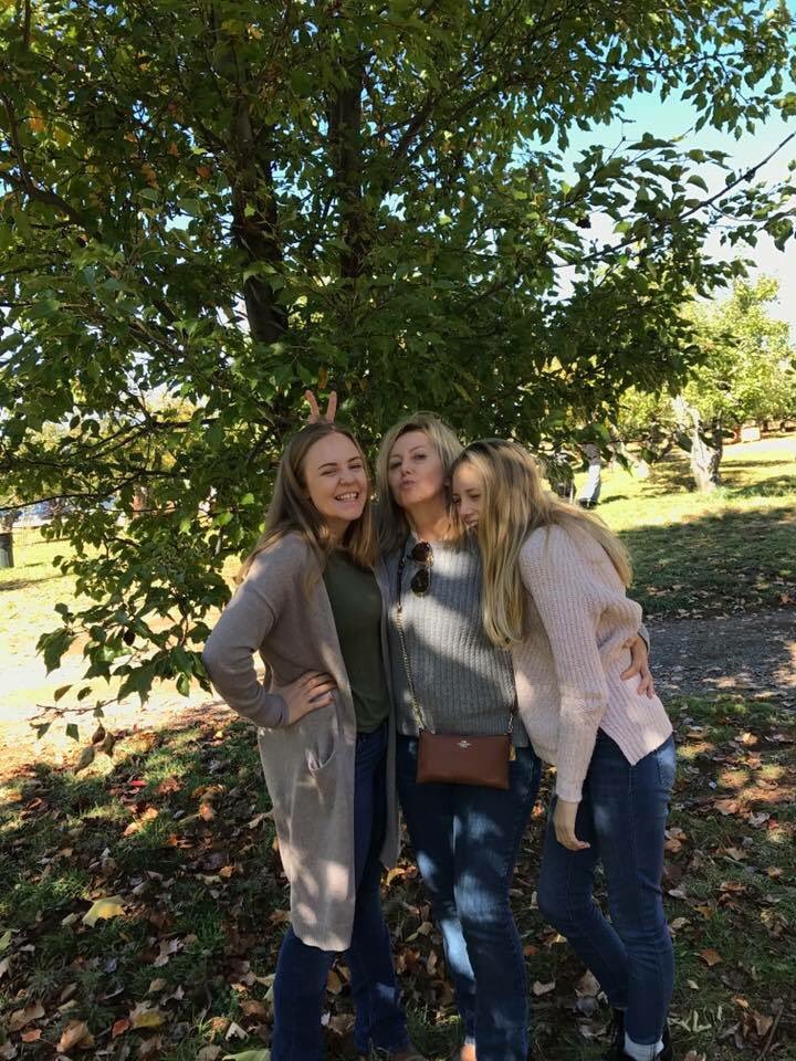 eme4usa's tweet photo. Have I mentioned how much I love these people https://t.co/o6oSYoTKei