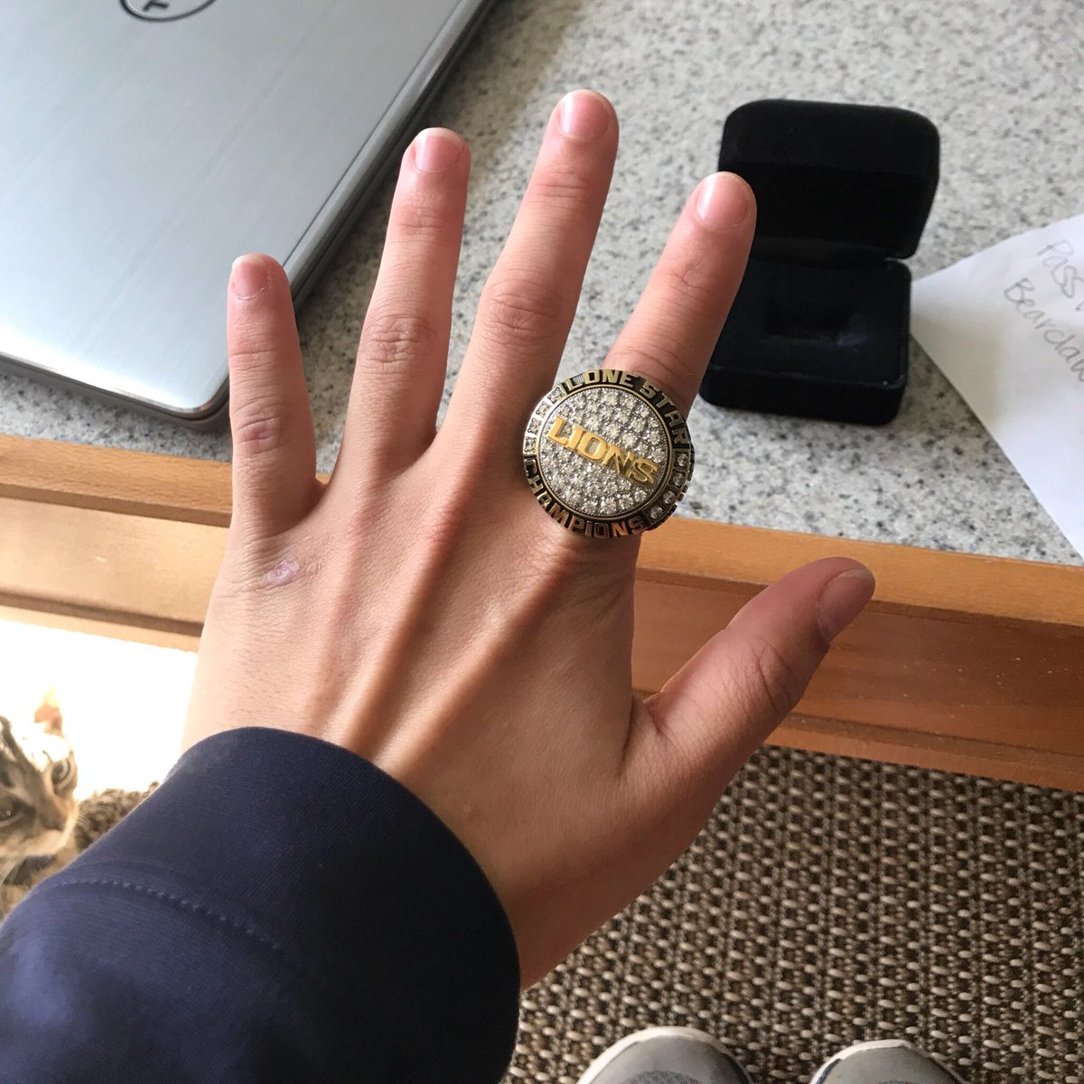 rylief11's tweet photo. Look what I picked up today😱💍 #Back2Back #NattyChamp https://t.co/fEDpR8SDsu