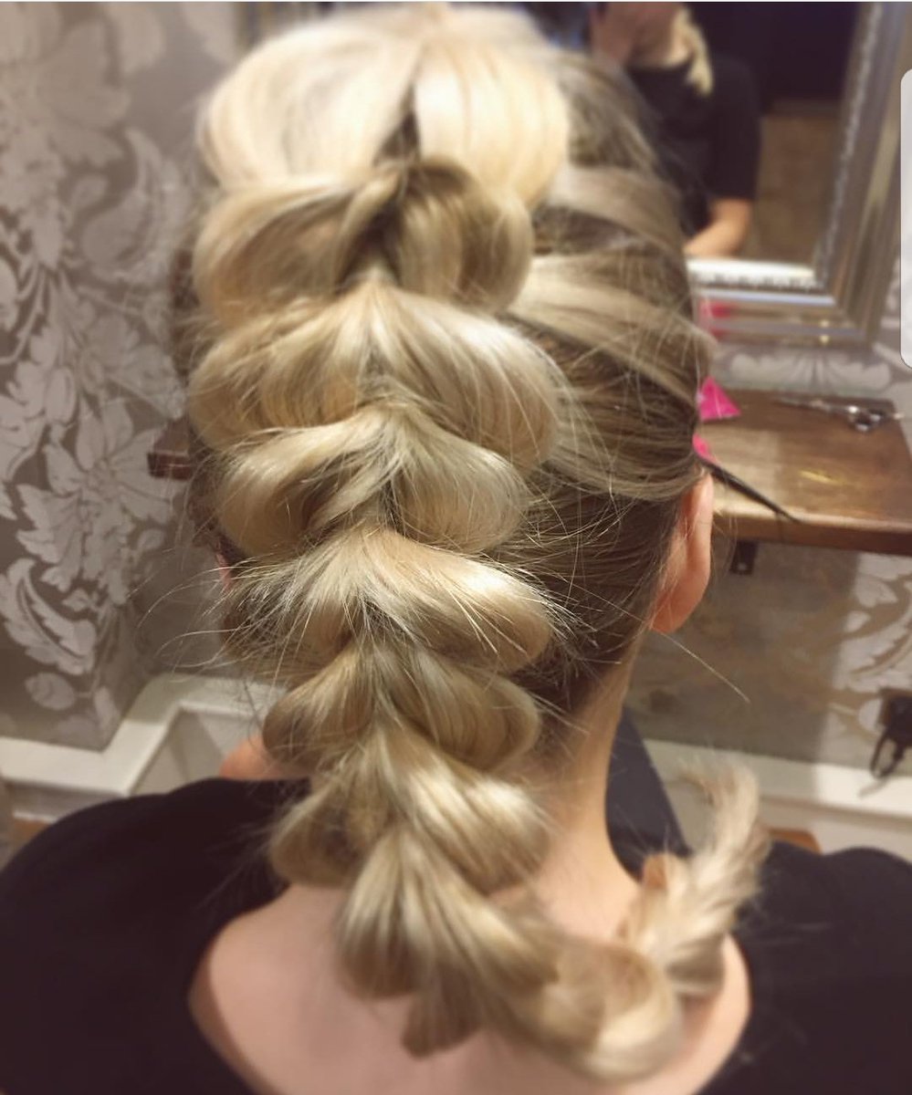 Barnets_Hair_Co's tweet photo. #OurGirl #ItTakesTwo #FirstDates #TransformationTuesday #mystylerocks #shoppingstar #craftblogclub #Craft #hair #CreativeBizHour #bedford https://t.co/oNVrenruRd
