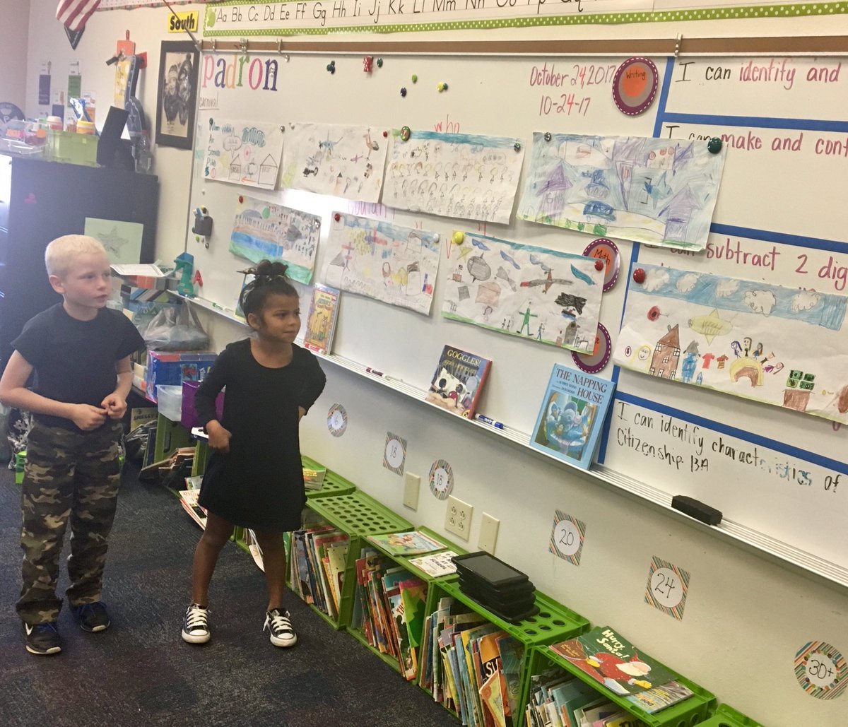 ClarissaPadron1's tweet photo. #carsonstars are presenting their WASP posters using the #atthemovies strategies! @DISDCarson https://t.co/GgxVMcdllV