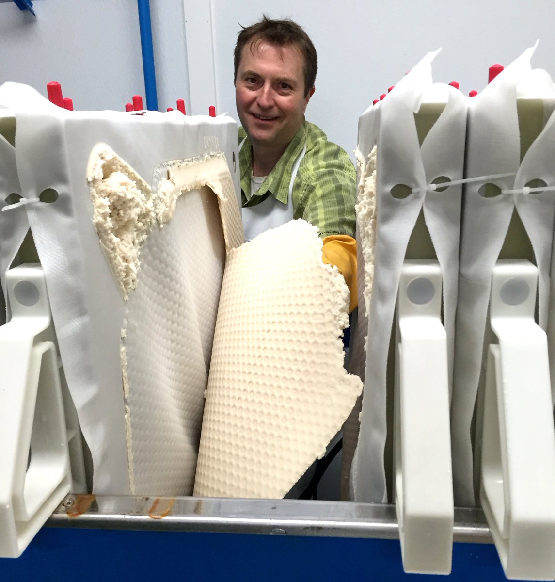 Check out our first #WhySaké? interview w/ #saké brewer Daniel Ford of <a href="/mainesake/">Blue Current Brewery</a>: bit.ly/2ccq5qI