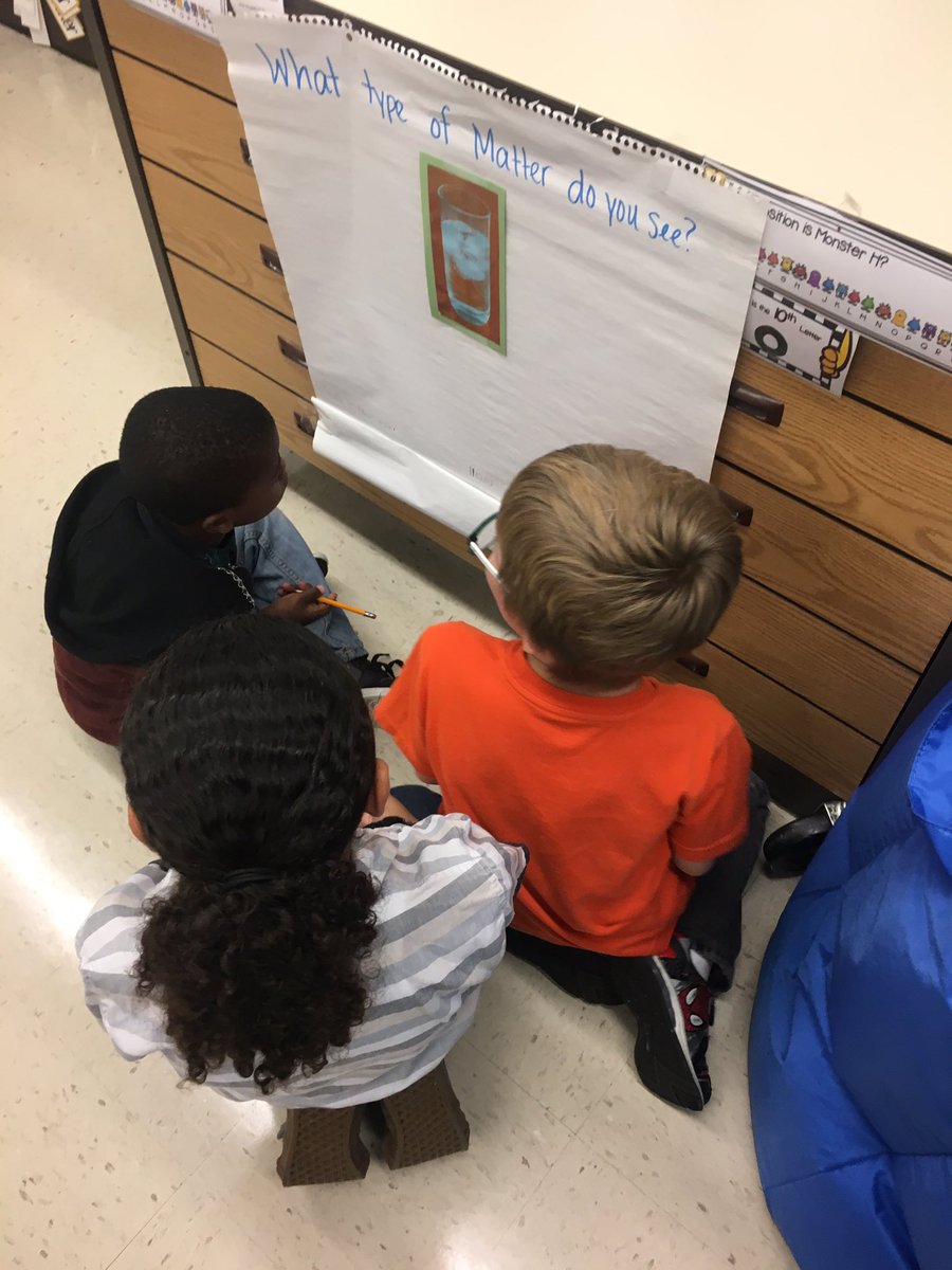 MsKelleysClass's tweet image. Thanks @BurtonTeaches for the lesson on Matter! #MatterLesson #TeamWork #GrowthMindSet @vbHolland