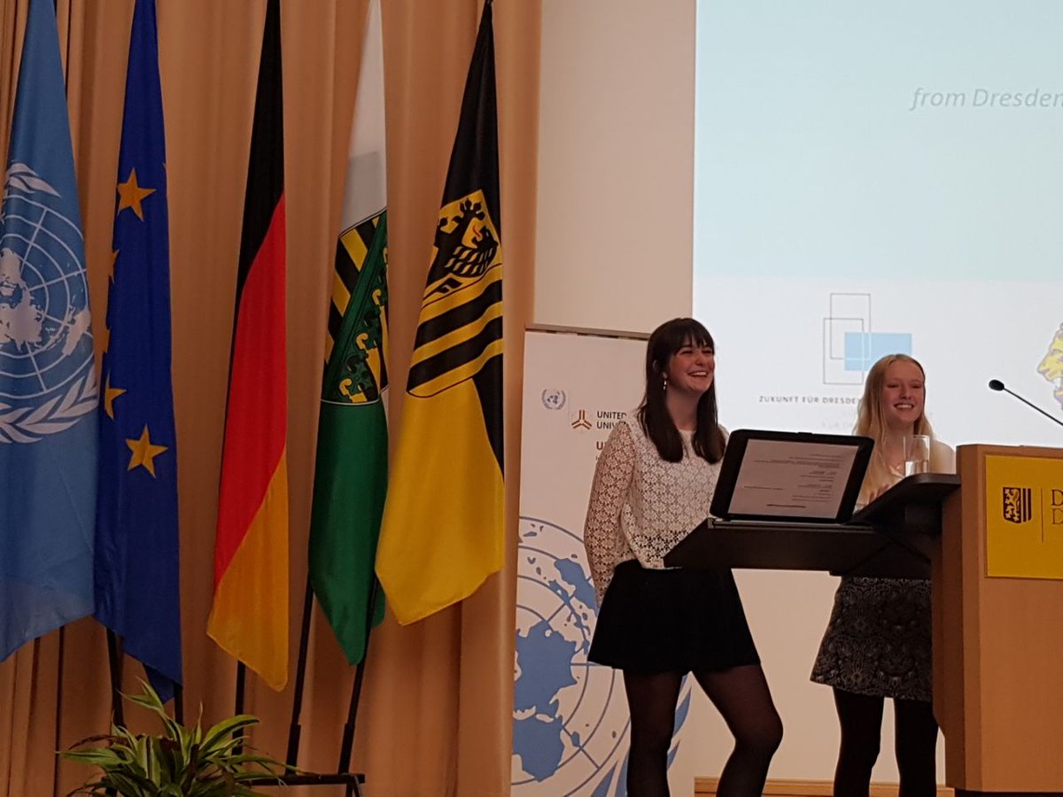 UNUNexus's tweet photo. At #UNDayDresden local initiatives on sustainability are recognised. Congratulations to all winners - keep up the great work! 🙌 #UNDay https://t.co/mKlgu1QoY7