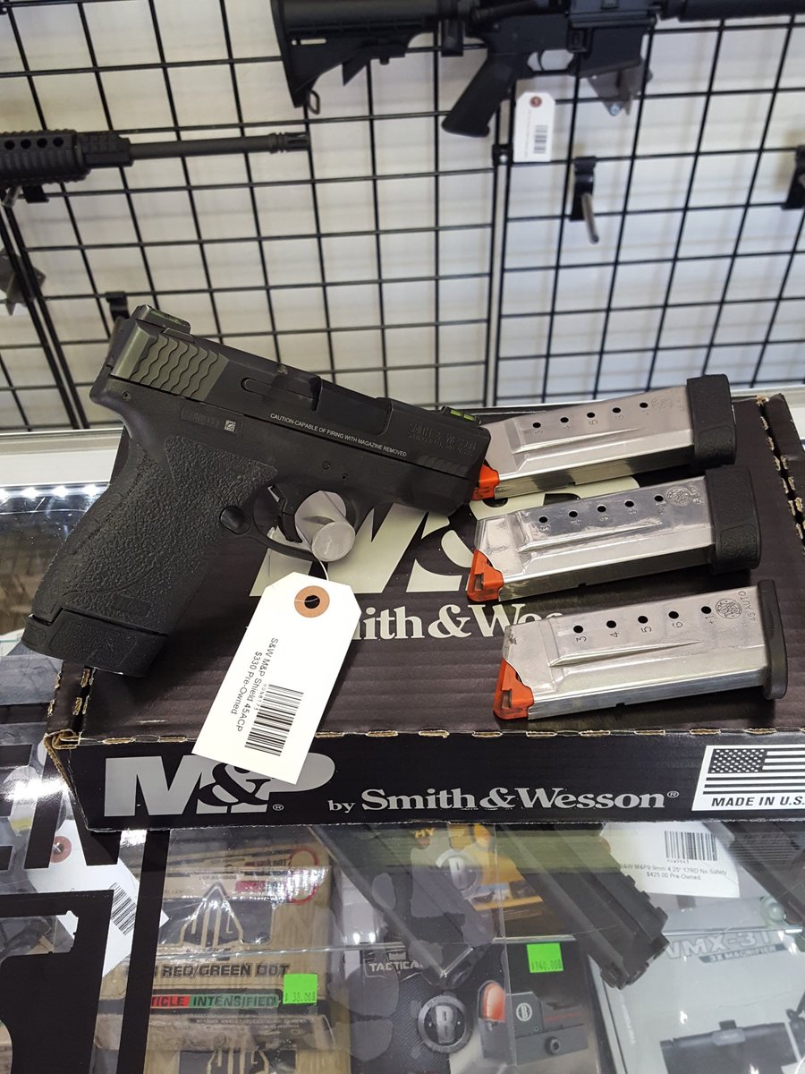 JuggernautArms's tweet photo. #DailyDeal $330 #Smith&Wesson #shield45 (4) mags + fiberoptic sights https://t.co/9vjtlMiLNc