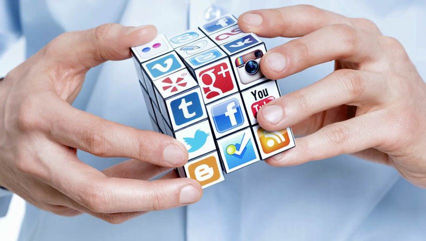 esquemascom's tweet photo. Cada red social cumple su función en la #EstrategiaDigital 
10 consejos de @Gestionpe a tener en cuenta https://t.co/snwNWIzFGE https://t.co/Zb6EqcgY4f
