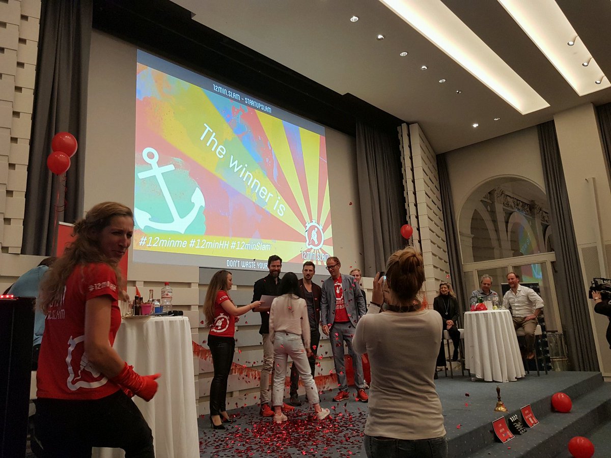 12min_me's tweet photo. Unsere Top 3 heute: #Seedheart, #CutNut und #Bundle - herzlichen Glückwunsch!:) #startupslam #12minslsm #12minme https://t.co/Cwd5gteE53